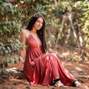 Meet your Posher, Aila